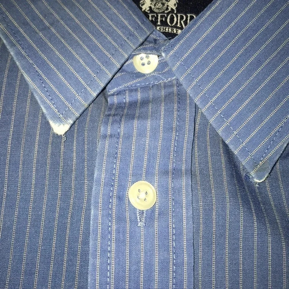 𝅺Stafford wrinkle-free button up chest pocket flawed neck size 17.5 - Picture 4 of 6
